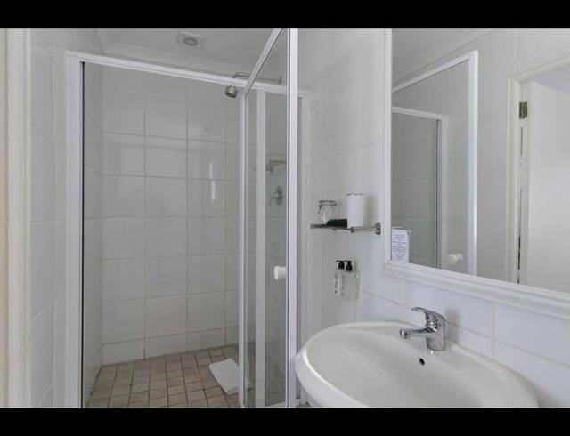 BUSINESS FOR SALE IN PARADISE